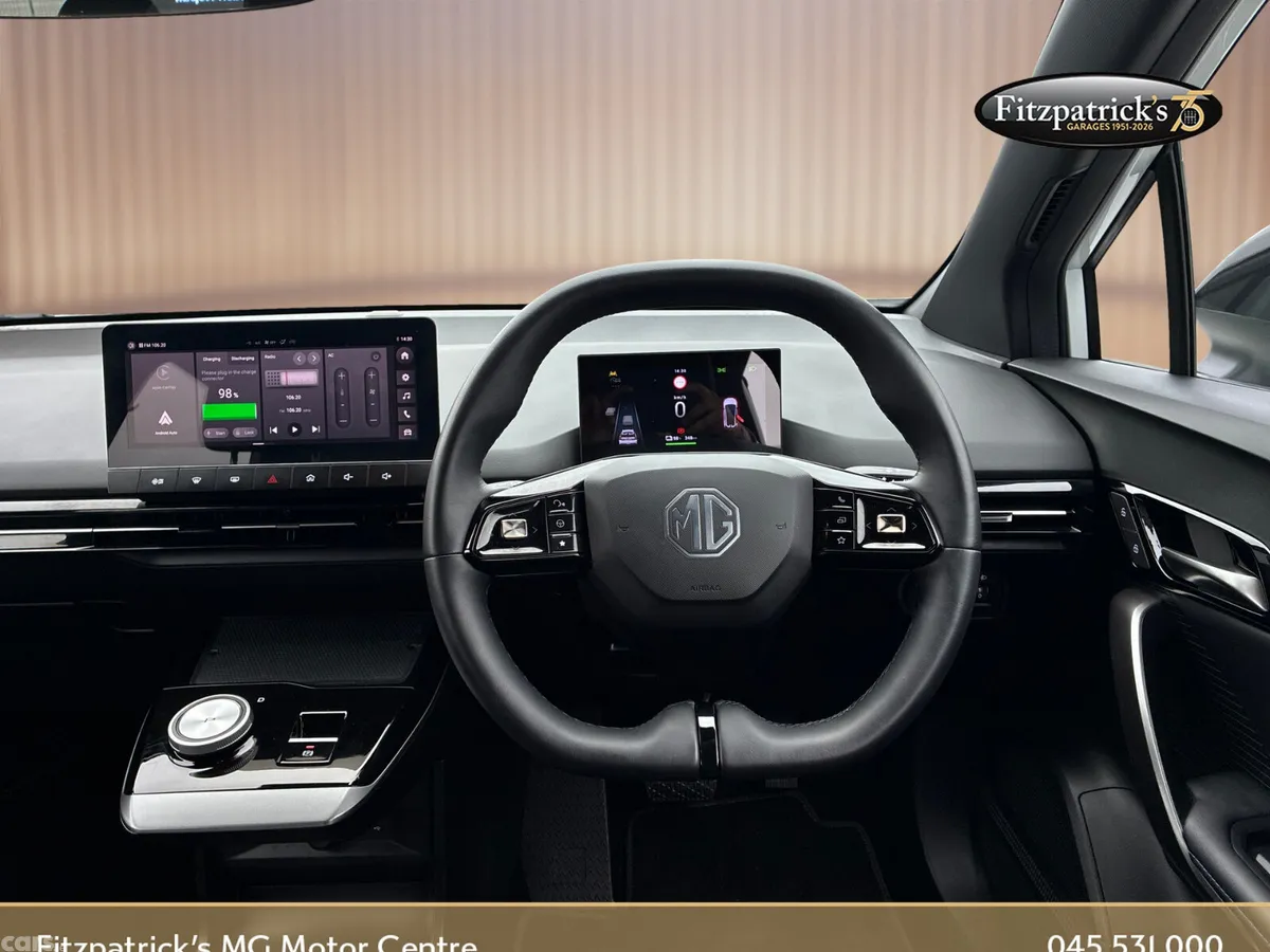MG MG4 Hatchback, Electric, 2023, White