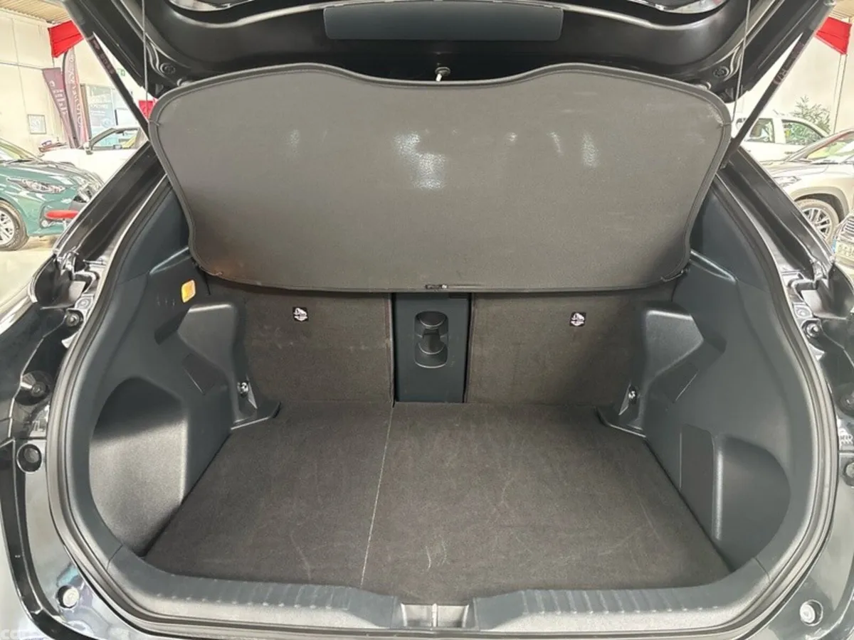 Toyota Yaris Cross Hatchback, Petrol Hybrid, 2026, Black