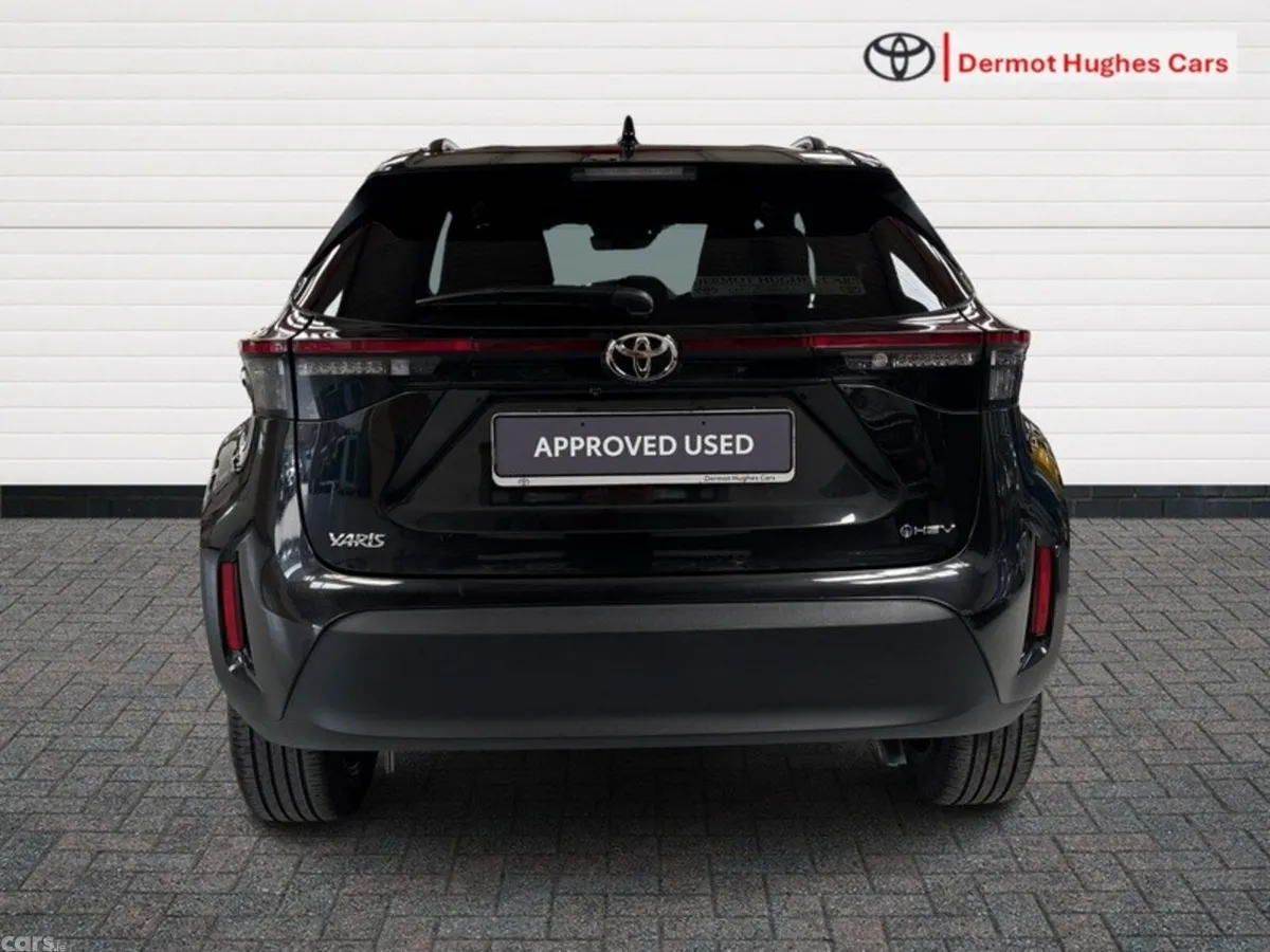 Toyota Yaris Cross Hatchback, Petrol Hybrid, 2026, Black