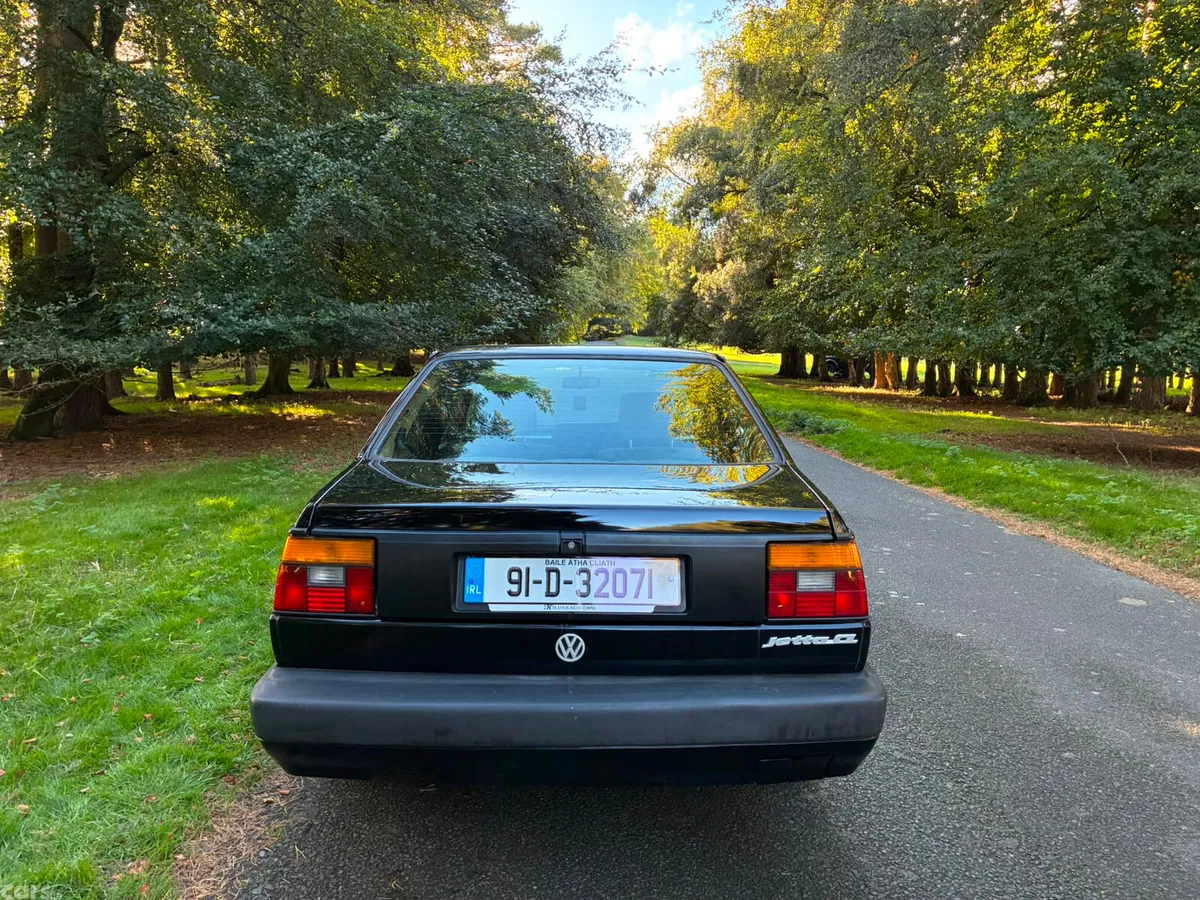 Volkswagen Jetta Saloon, Diesel, 1991, Black