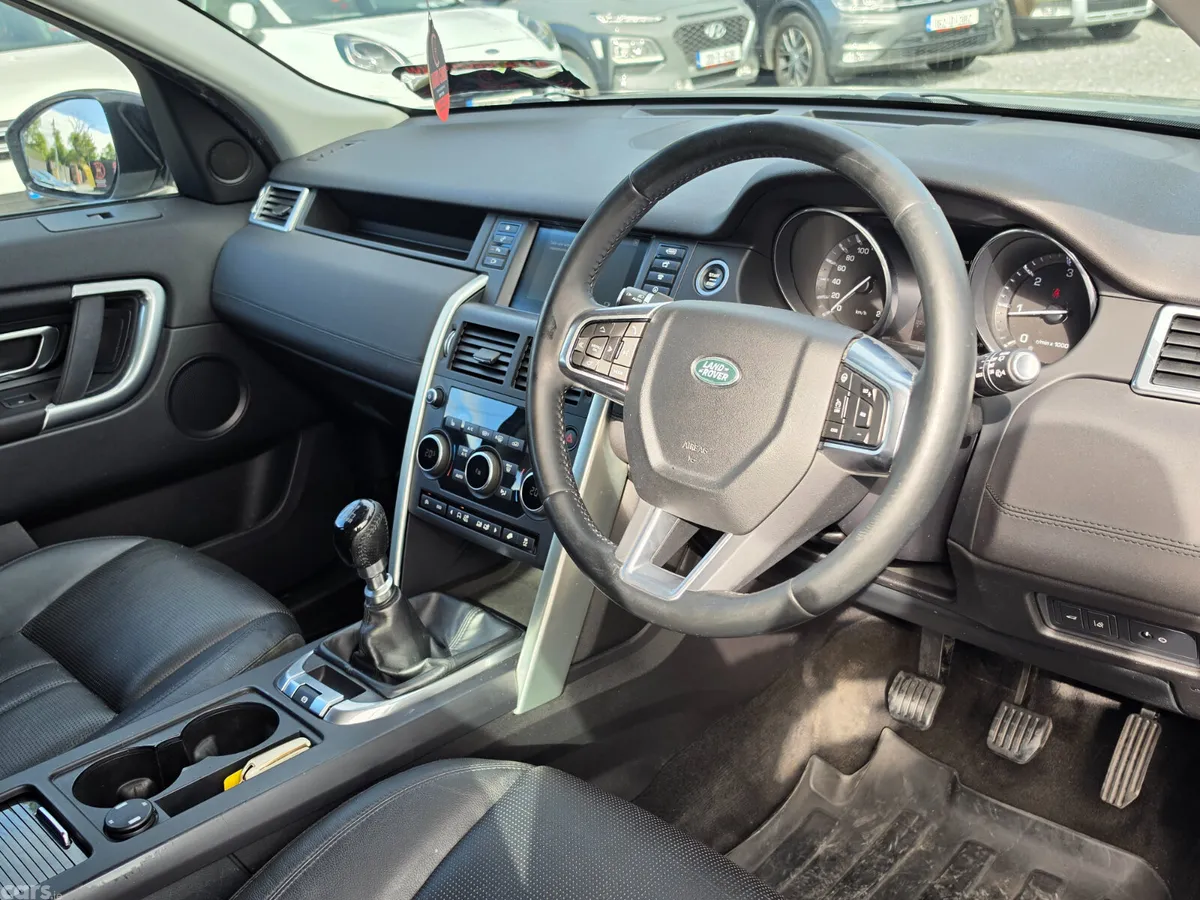 Land Rover Discovery Sport SUV, Diesel, 2015, White