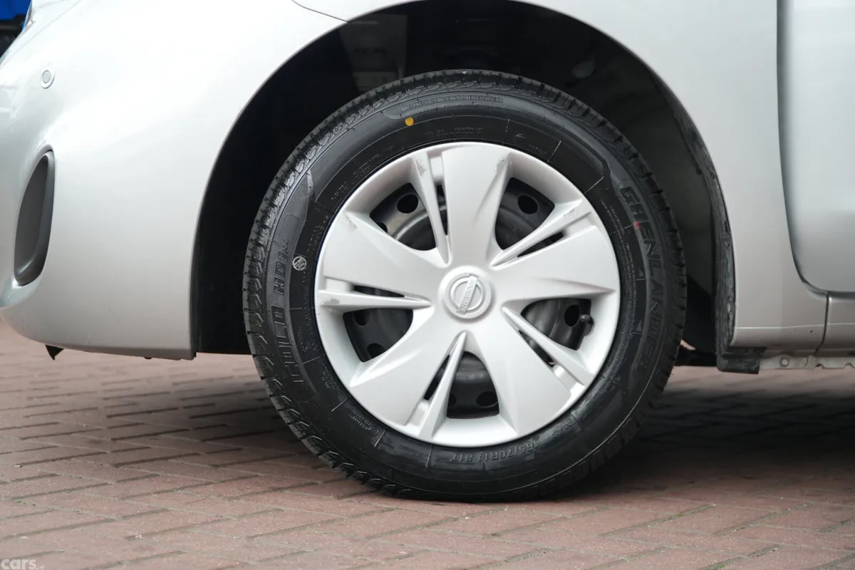 Nissan Micra Hatchback, Petrol, 2021, Silver