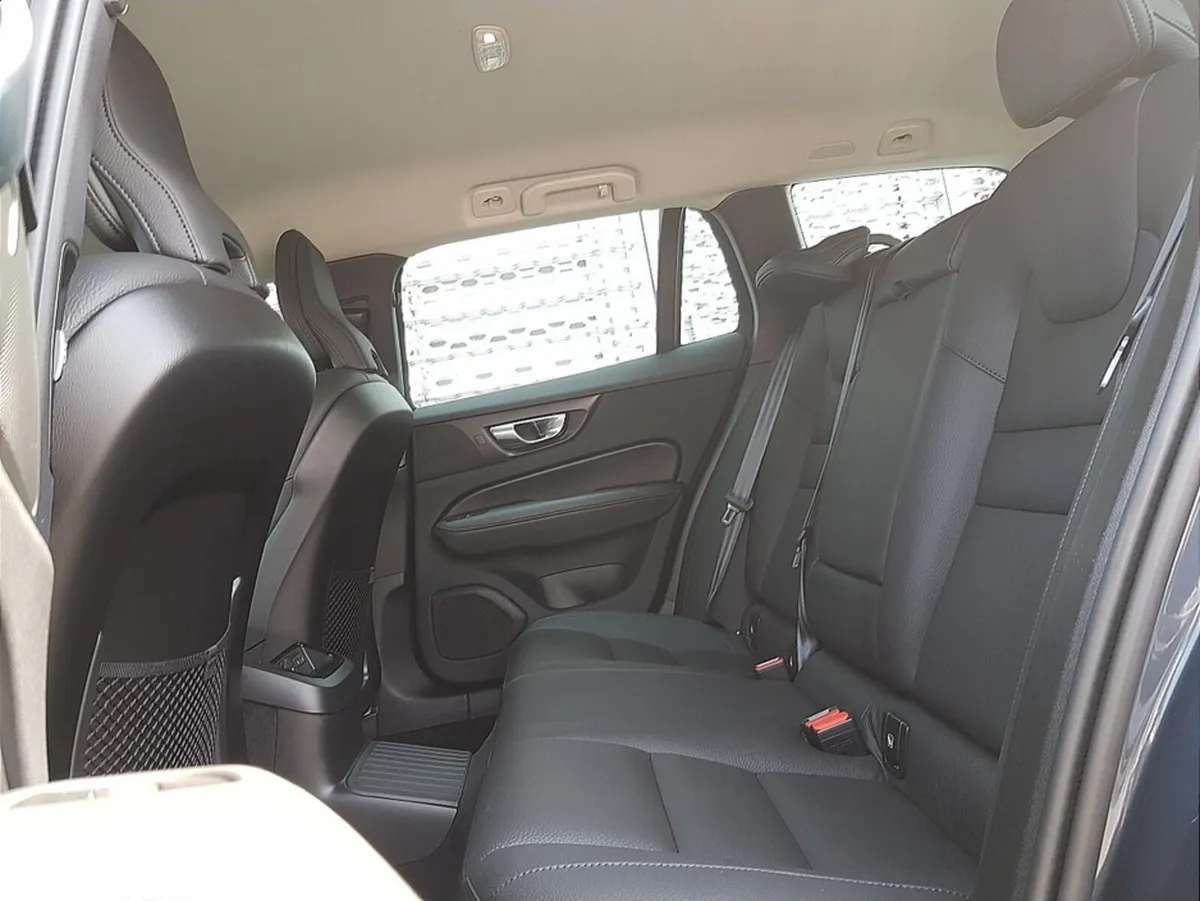 Volvo V60 Estate, Petrol Plug-in Hybrid, 2025, Blue
