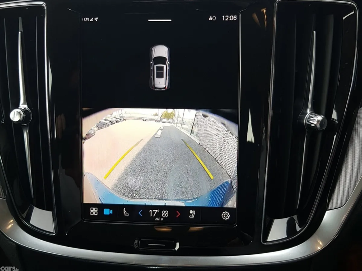 Volvo V60 Estate, Petrol Plug-in Hybrid, 2025, Blue