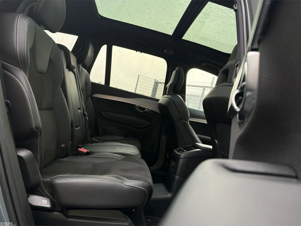 Volvo XC90 SUV, Petrol Plug-in Hybrid, 2021, Grey