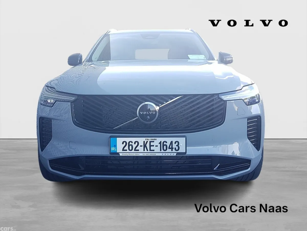 Volvo XC90 SUV, Petrol Plug-in Hybrid, 2026, Grey