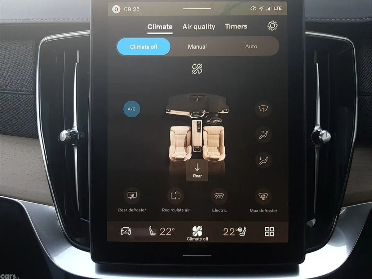 Volvo XC90 SUV, Petrol Plug-in Hybrid, 2026, Grey