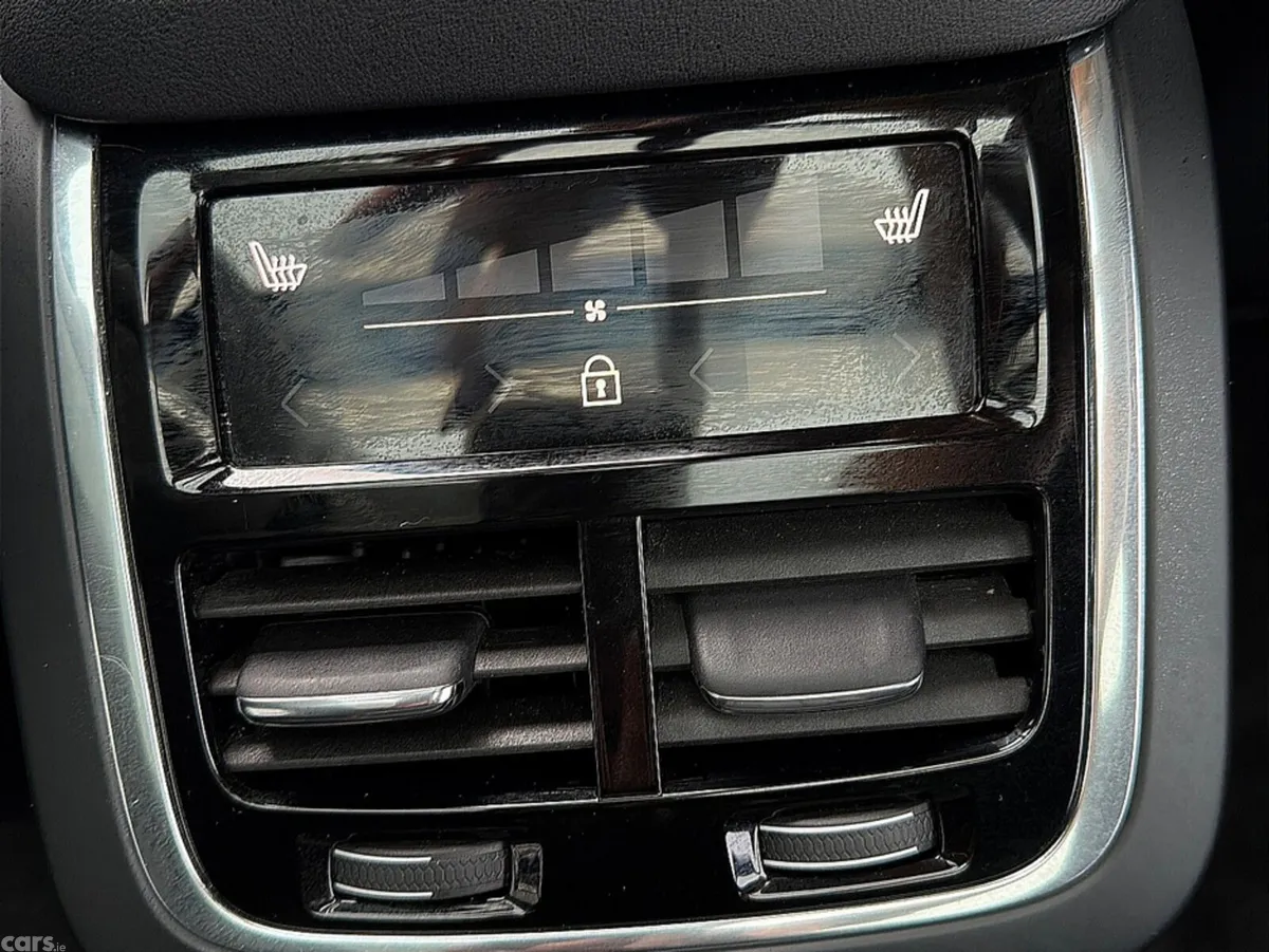 Volvo XC90 SUV, Petrol Plug-in Hybrid, 2021, Grey