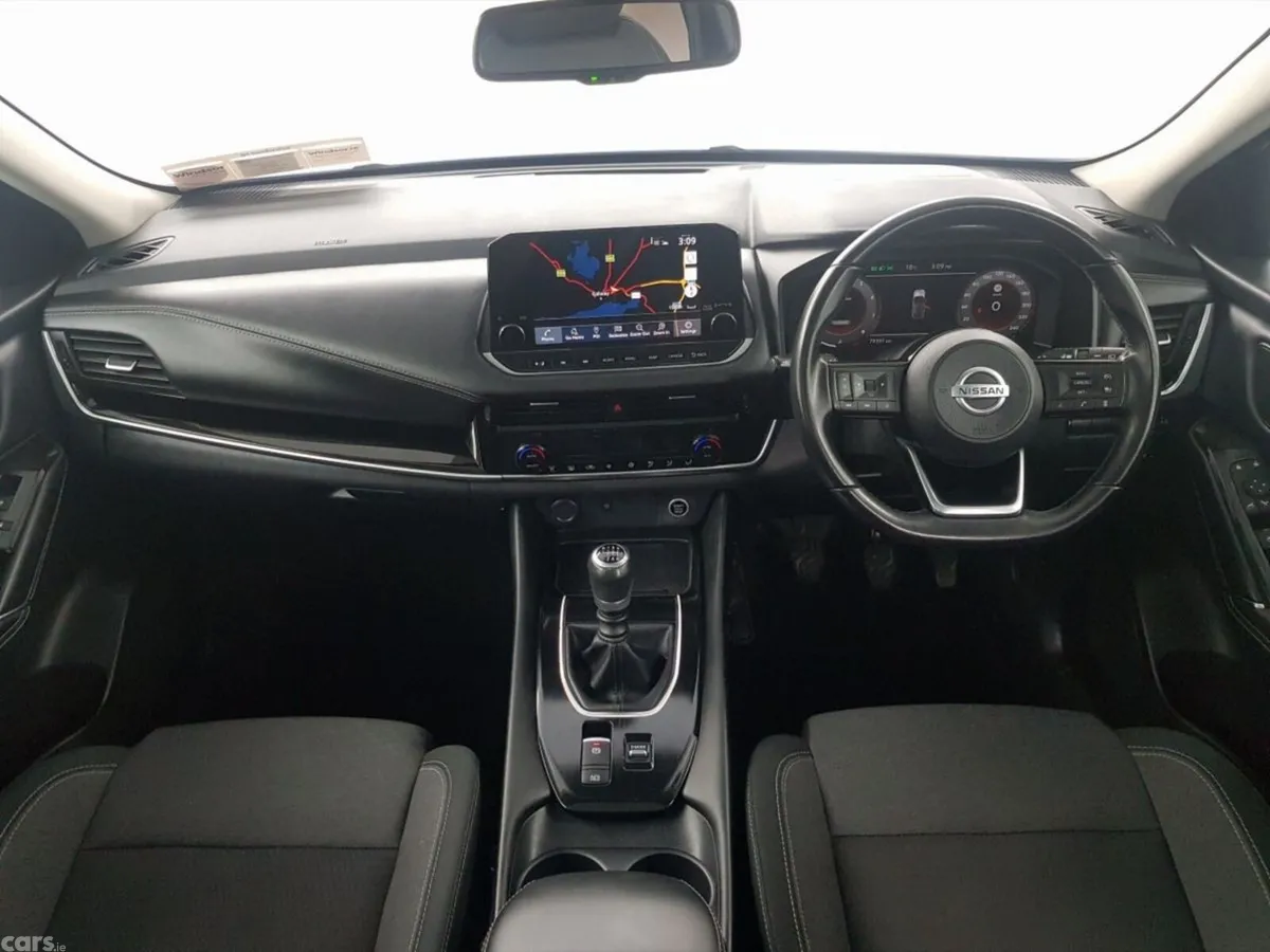 Nissan Qashqai MPV, Petrol, 2021, Blue