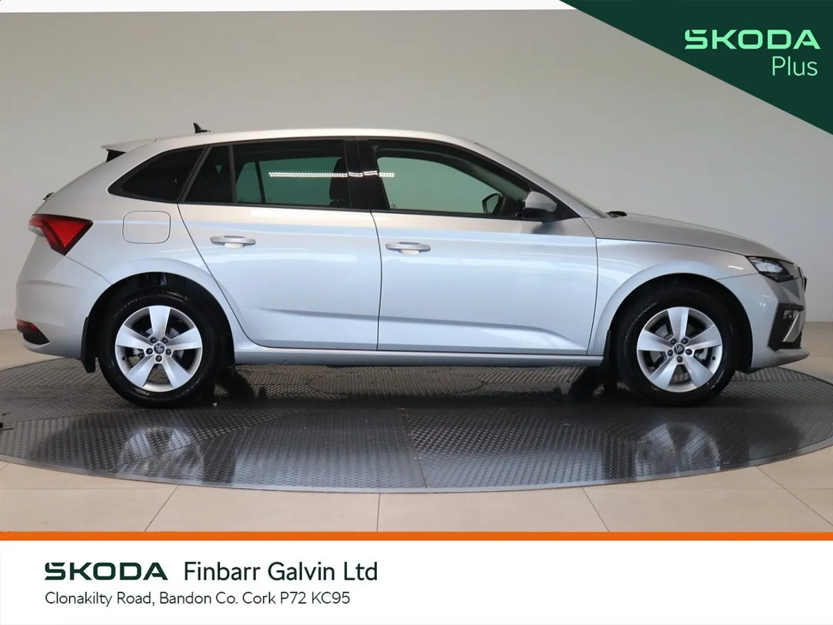 Skoda Scala Hatchback, Petrol, 2026, Grey