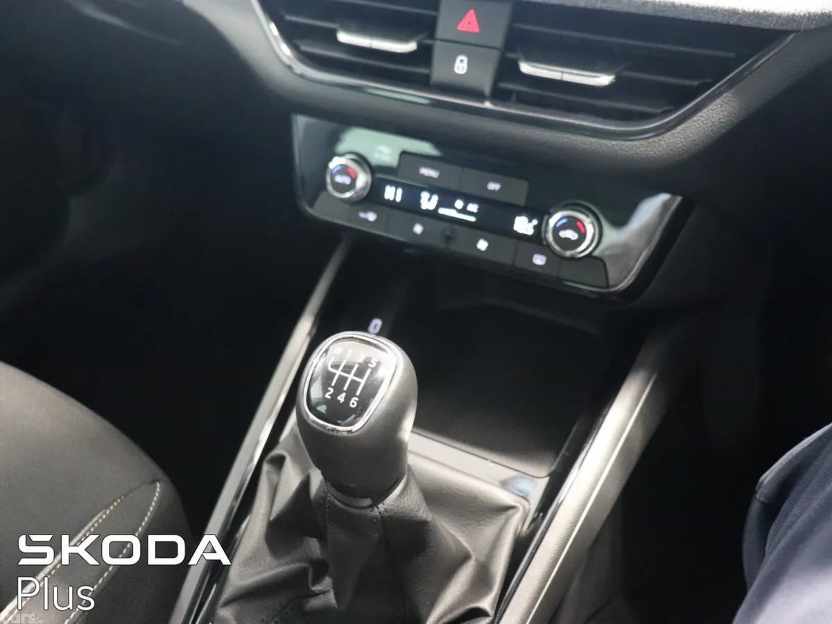Skoda Scala Hatchback, Petrol, 2026, Grey