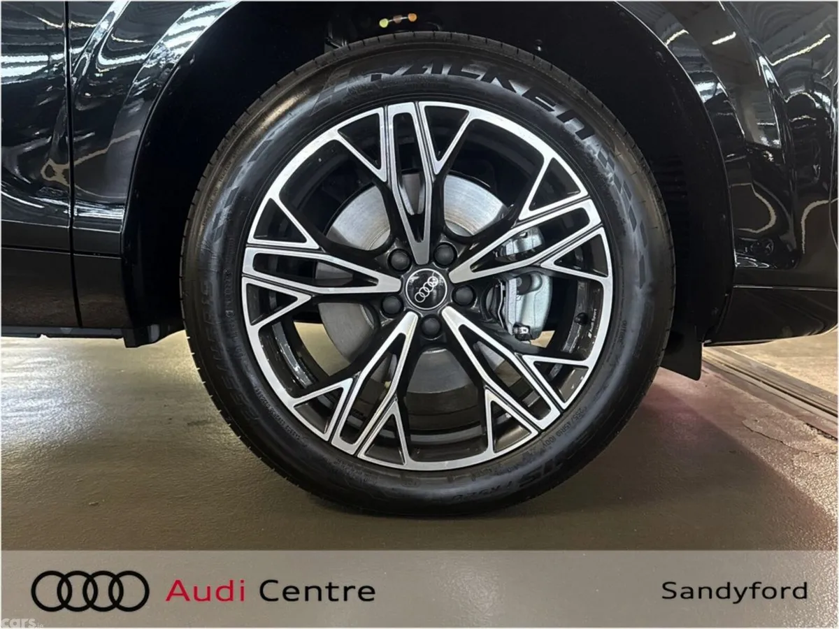 Audi Q3 SUV, Petrol Plug-in Hybrid, 2026, Black