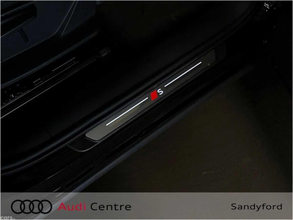 Audi Q3 SUV, Petrol Plug-in Hybrid, 2026, Black