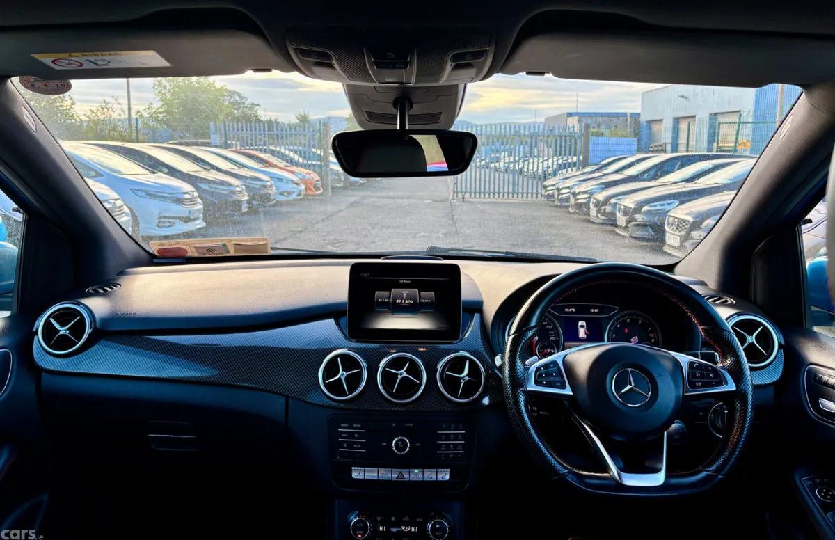 Mercedes-Benz B-Class MPV, Petrol, 2017, Blue