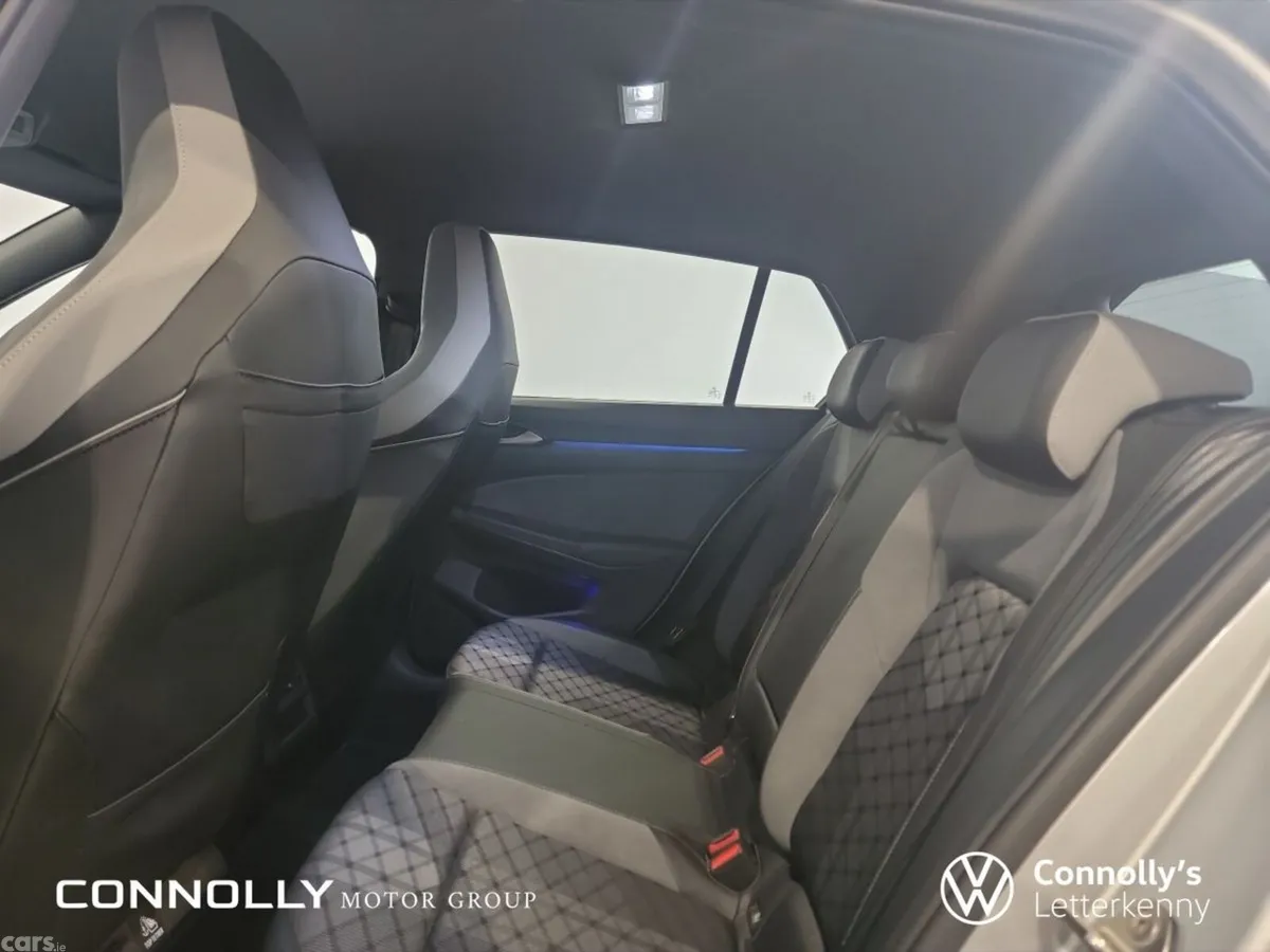Volkswagen Golf Estate, Petrol, 2024, Grey