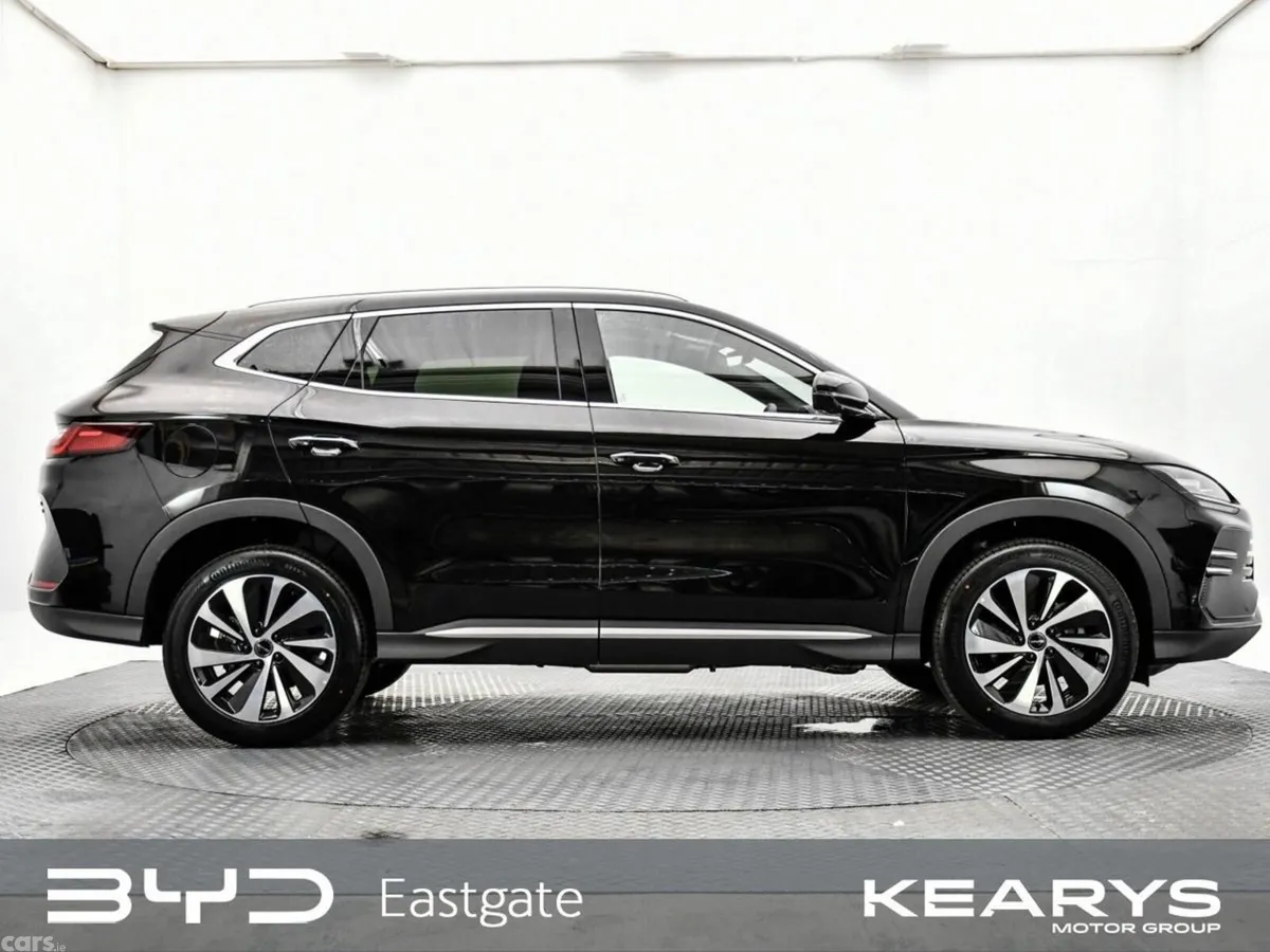 BYD SEAL U Hatchback, Petrol Plug-in Hybrid, 2026, Black