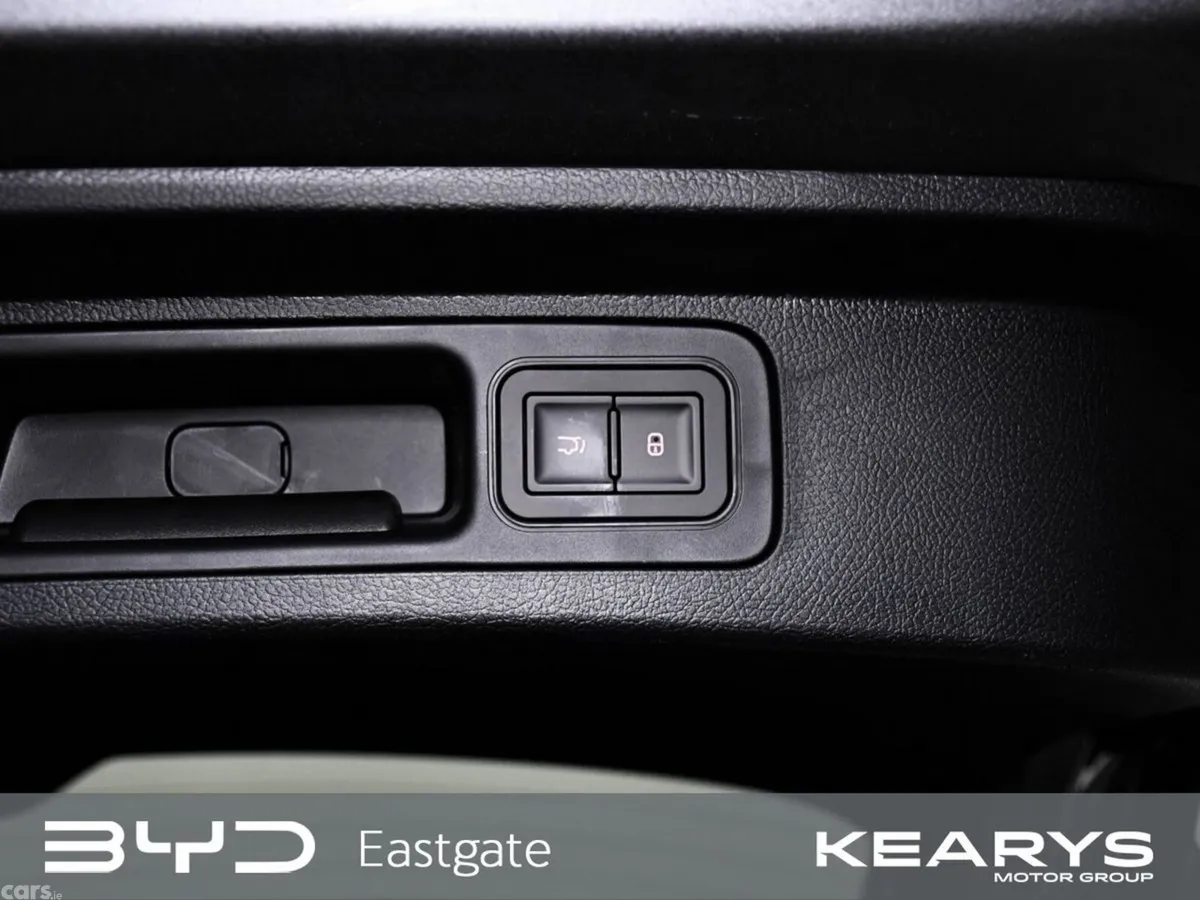 BYD SEAL U SUV, Petrol Plug-in Hybrid, 2026, Grey