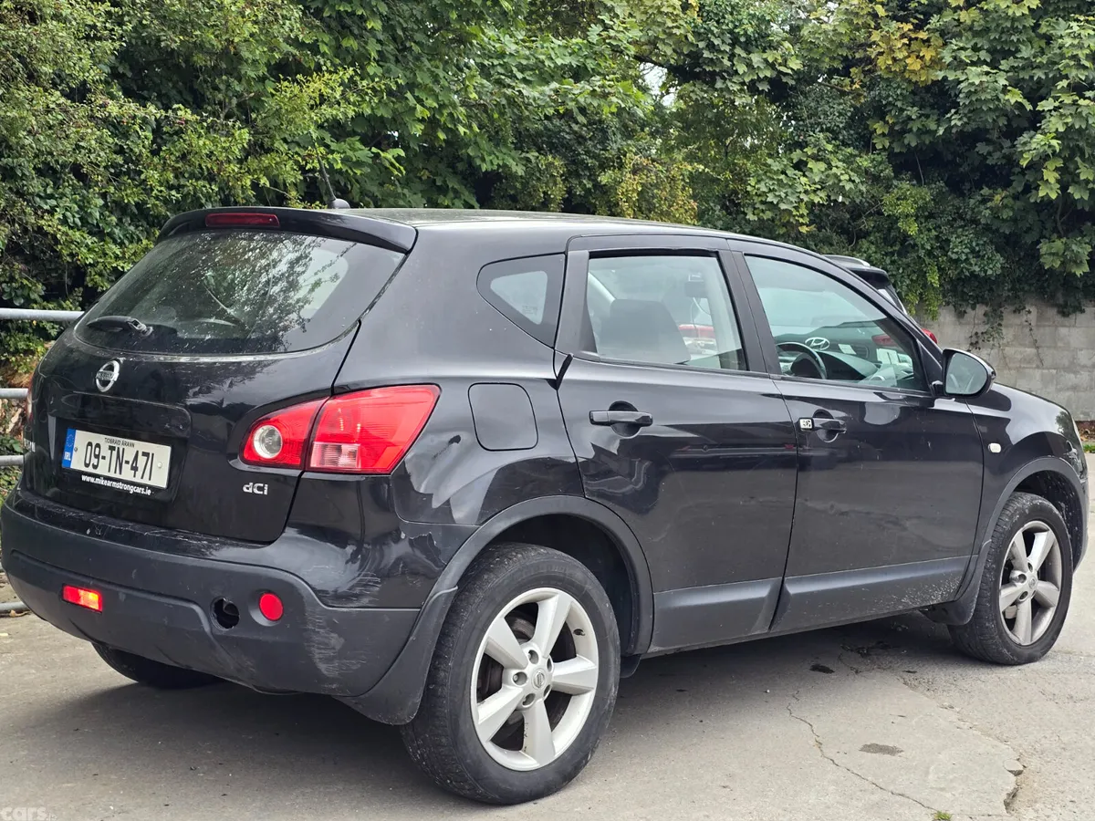 Nissan Qashqai Hatchback, Diesel, 2009, Black
