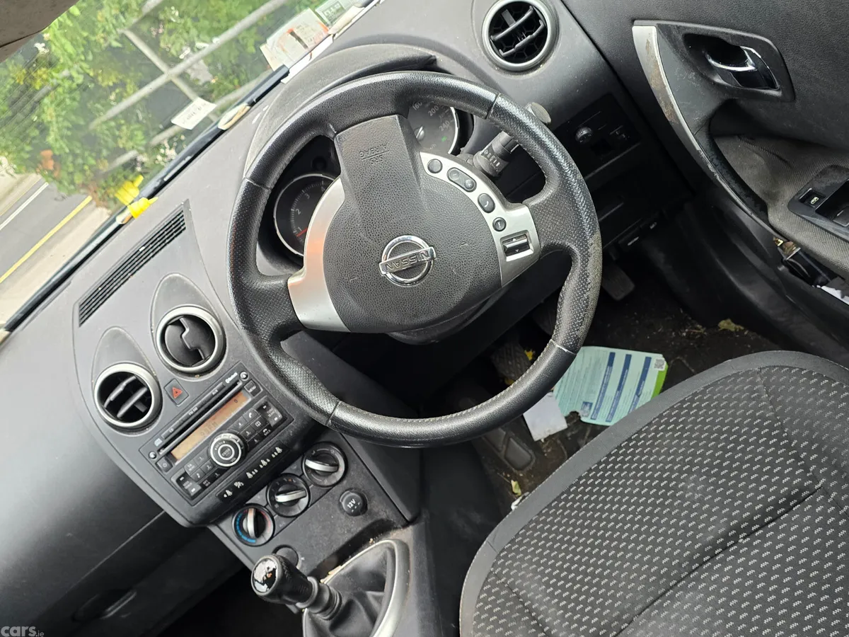 Nissan Qashqai Hatchback, Diesel, 2009, Black