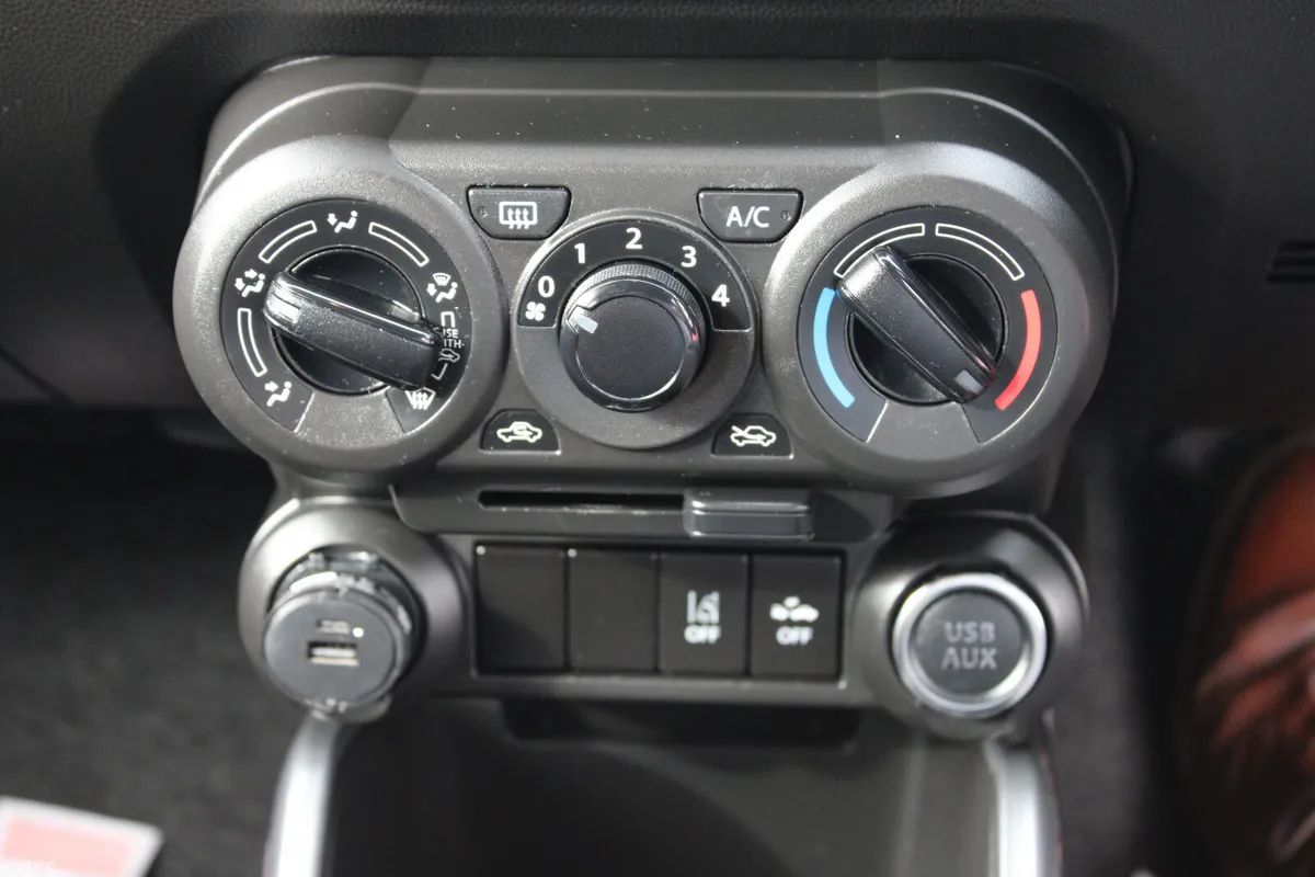 Suzuki Ignis Hatchback, Petrol, 2021, Red