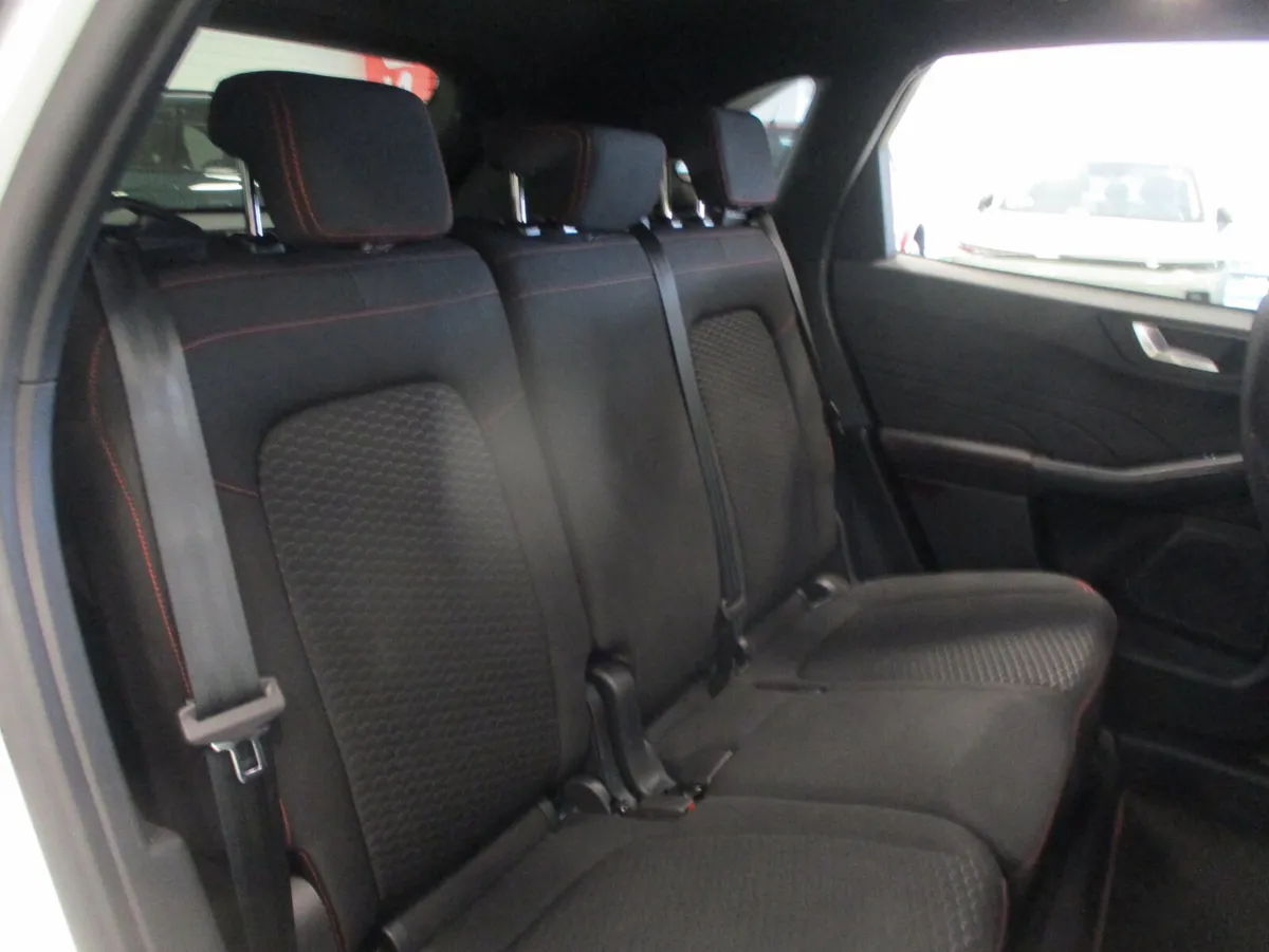 Ford Kuga SUV, Petrol Plug-in Hybrid, 2025, White