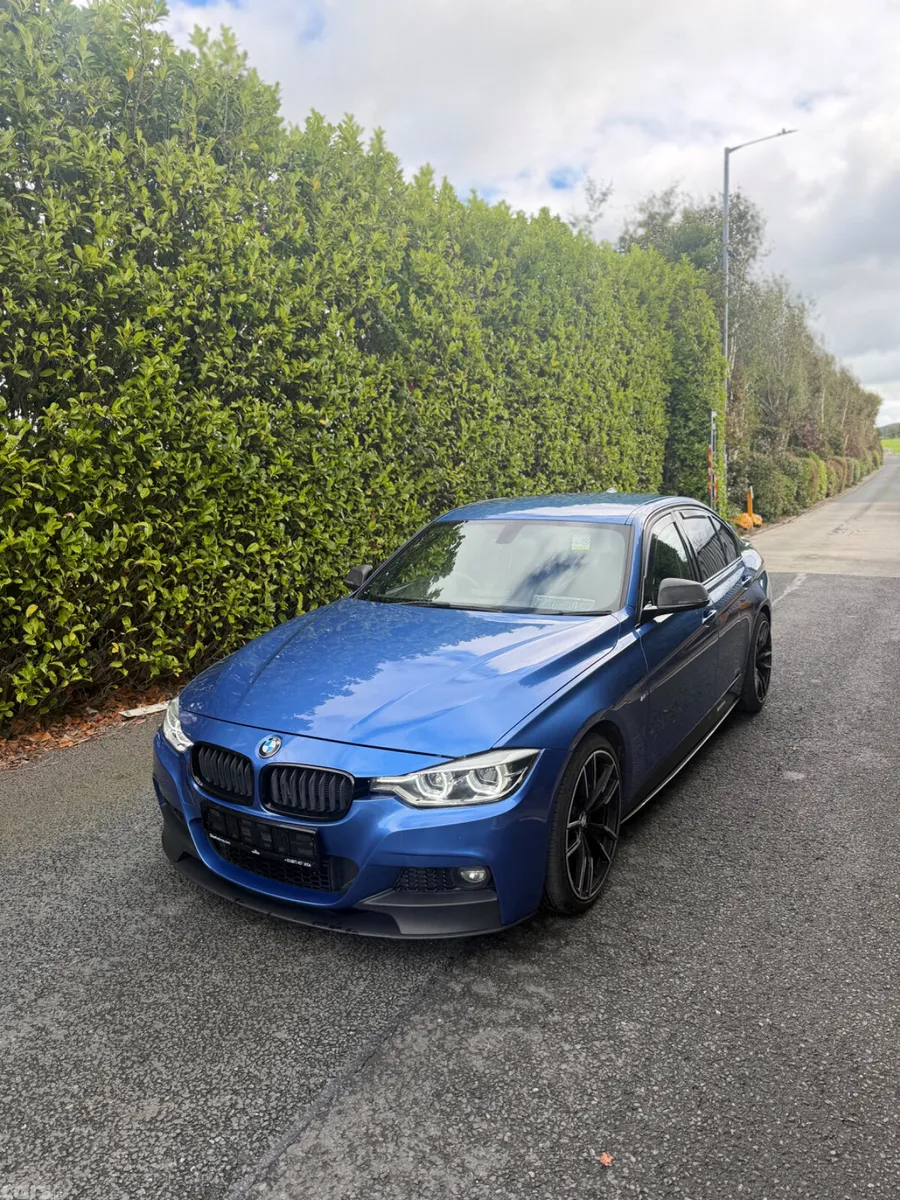 BMW 3-Series Saloon, Diesel, 2017, Blue