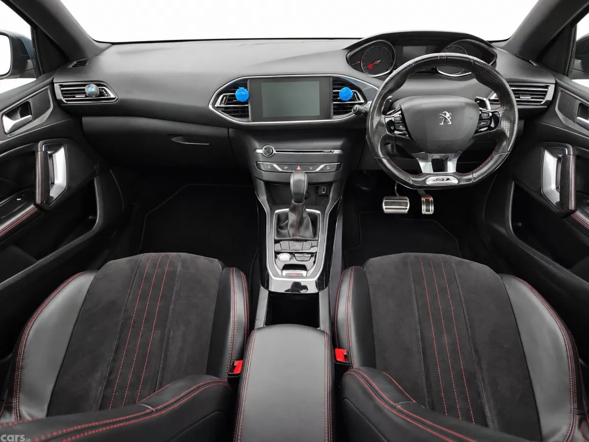 Peugeot 308 Estate, Diesel, 2018, Red
