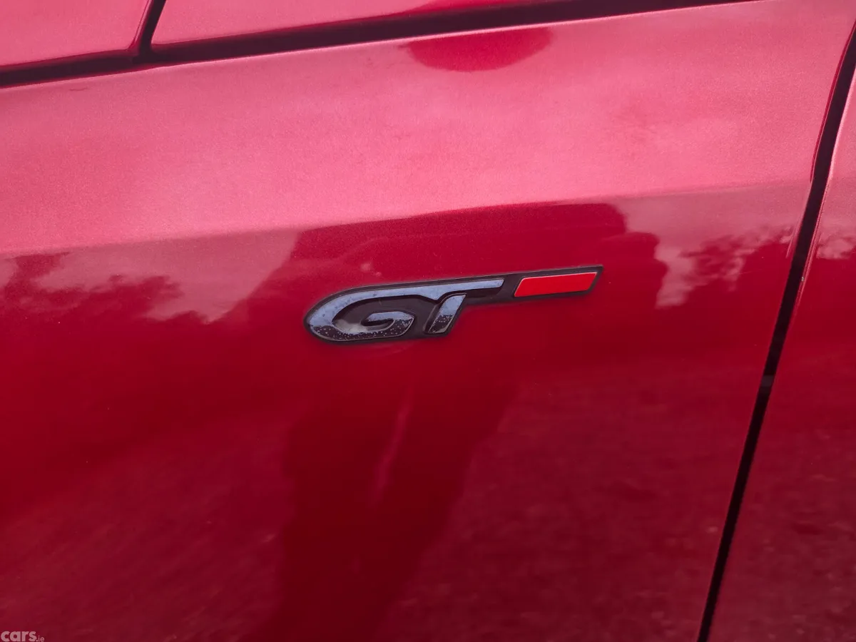 Peugeot 308 Estate, Diesel, 2018, Red