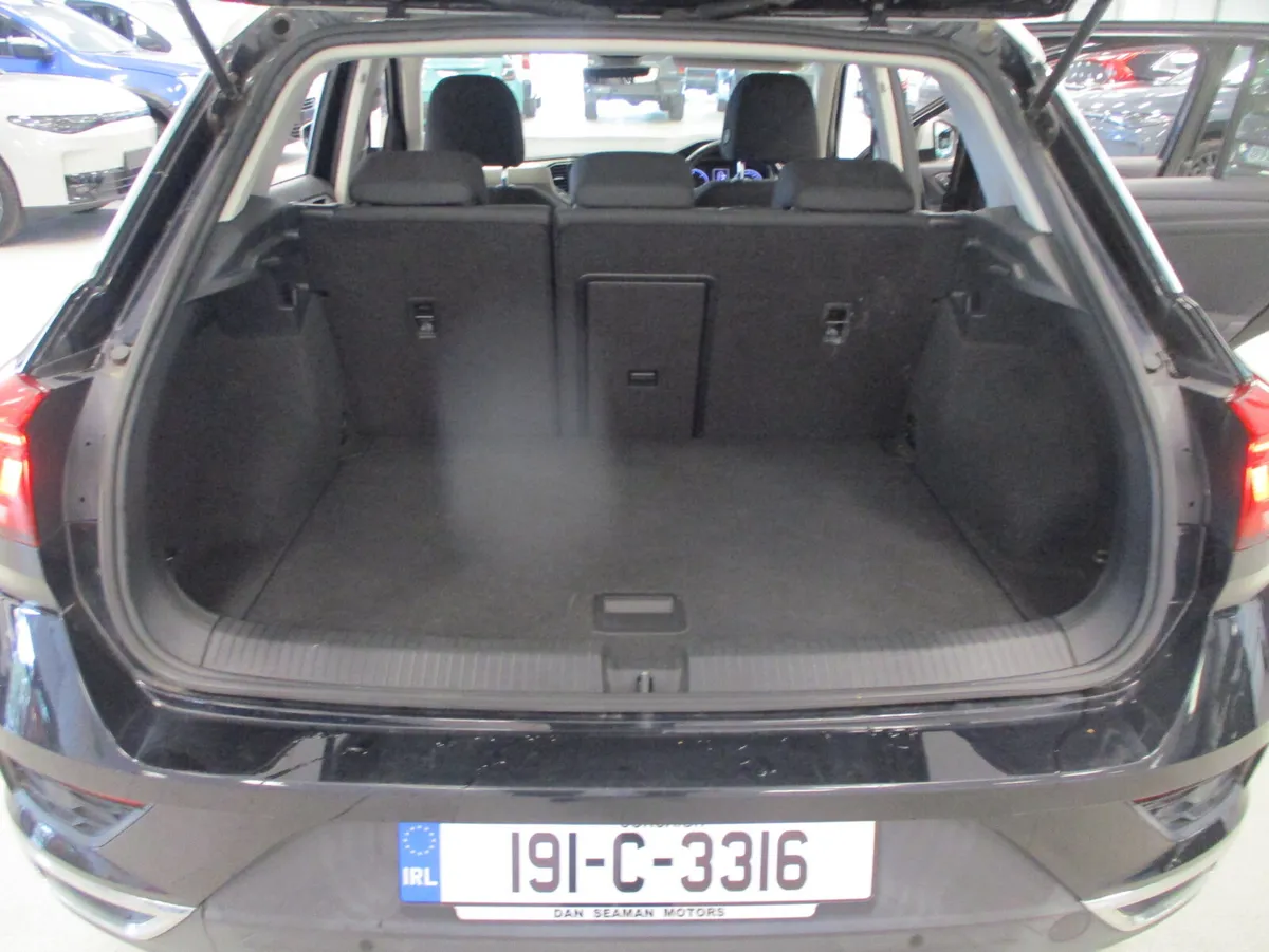 Volkswagen T-Roc SUV, Diesel, 2019, Black