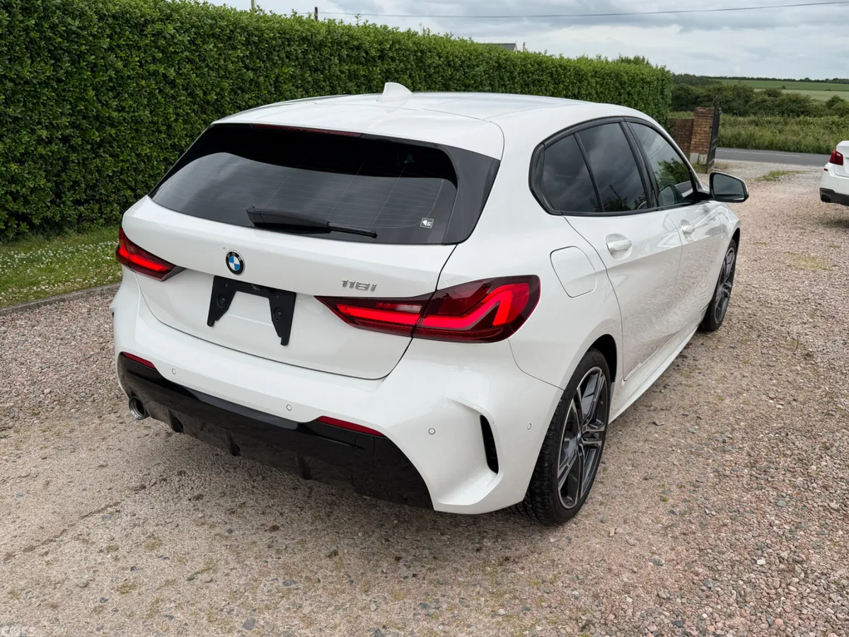 BMW 1-Series Hatchback, Petrol, 2020, White