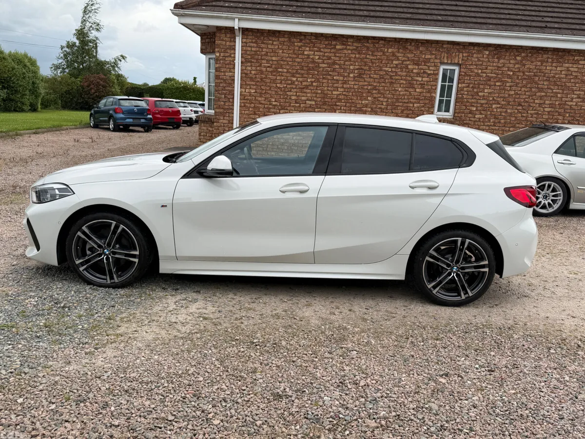 BMW 1-Series Hatchback, Petrol, 2020, White