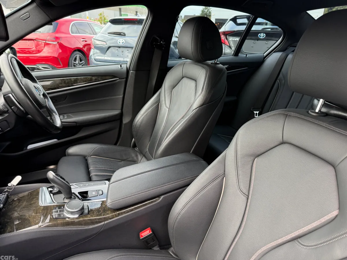 BMW 5-Series Saloon, Petrol Plug-in Hybrid, 2020, Grey