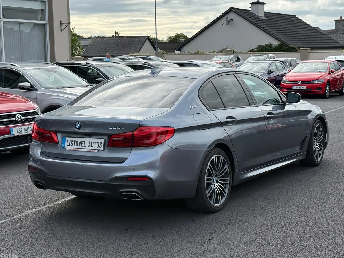 BMW 5-Series Saloon, Petrol Plug-in Hybrid, 2020, Grey