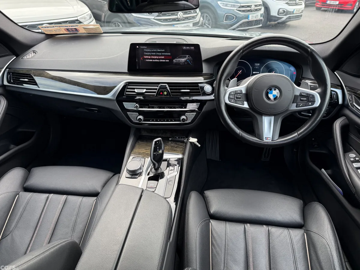 BMW 5-Series Saloon, Petrol Plug-in Hybrid, 2020, Grey