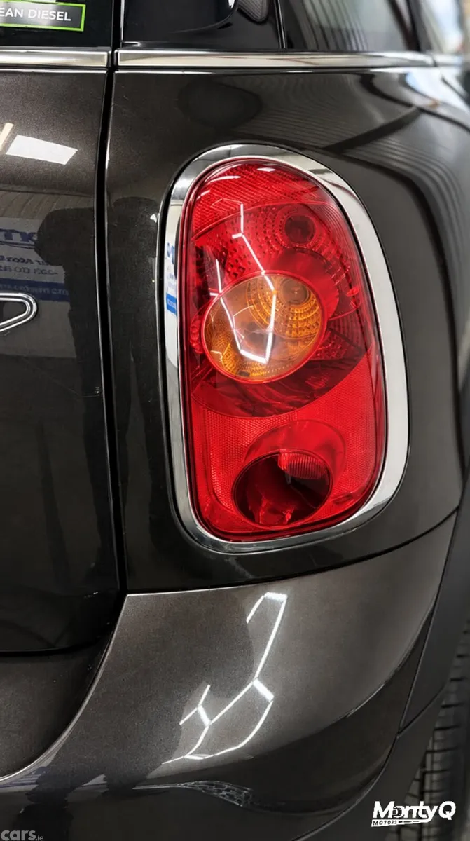 Mini Cooper Hatchback, Diesel, 2014, Black