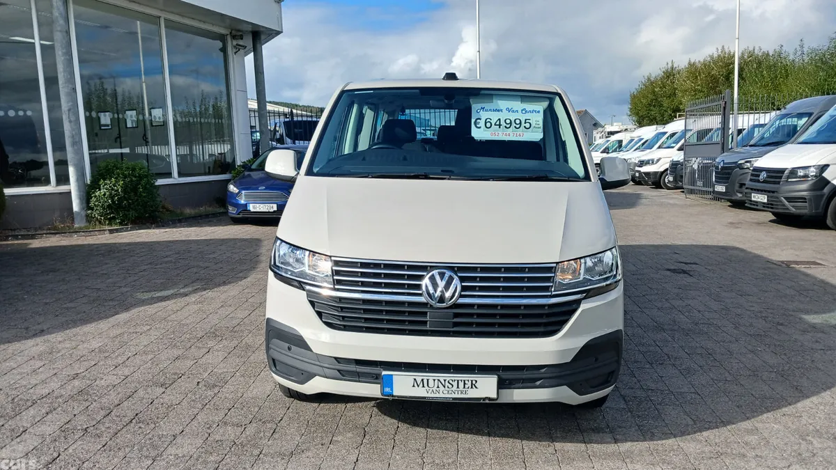 Volkswagen Transporter MPV, Diesel, 2022, Grey