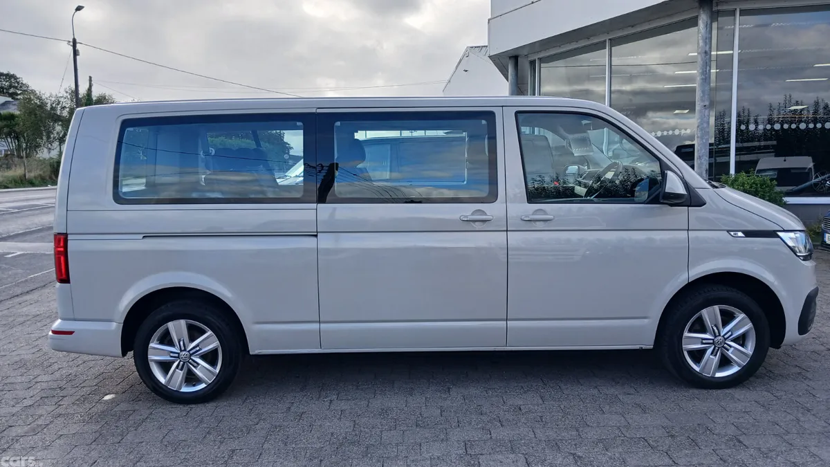Volkswagen Transporter MPV, Diesel, 2022, Grey