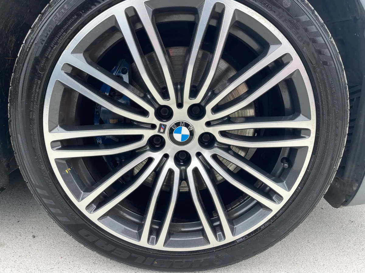 BMW 5-Series Saloon, Petrol Plug-in Hybrid, 2020, Grey