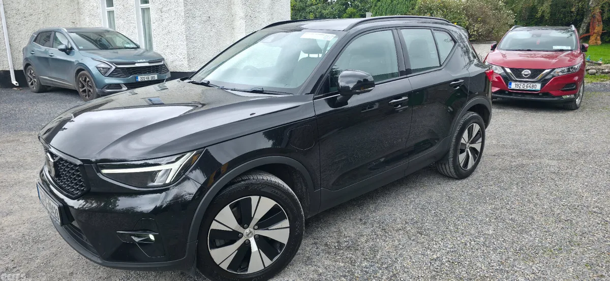 Volvo XC40 SUV, Petrol Plug-in Hybrid, 2023, Black