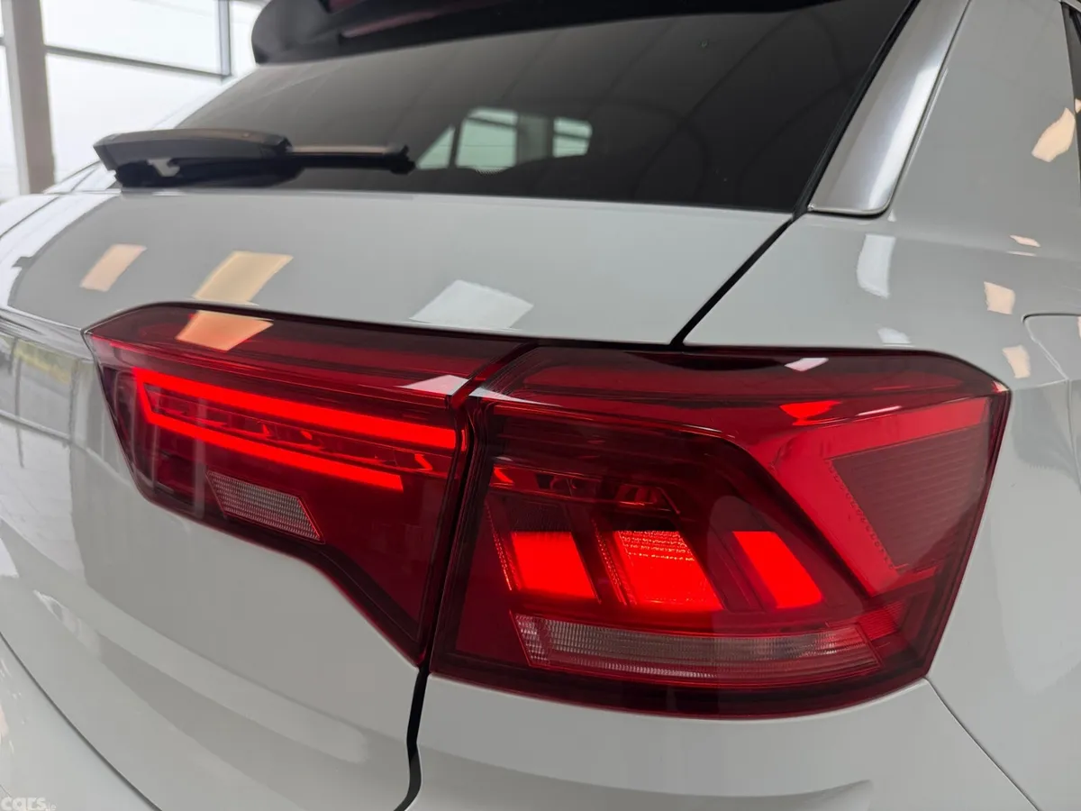 Volkswagen T-Roc SUV, Diesel, 2021, White