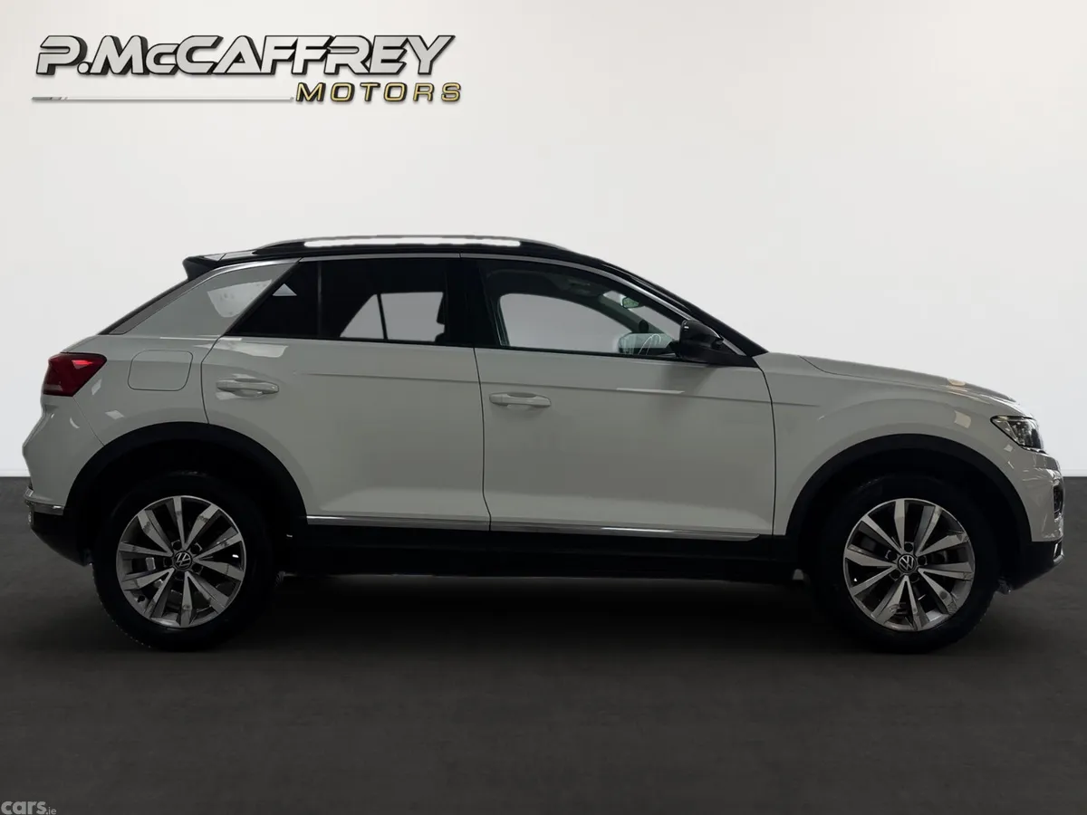 Volkswagen T-Roc SUV, Diesel, 2021, White