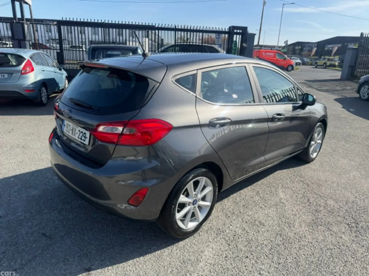 Ford Fiesta Hatchback, Petrol, 2019, Grey