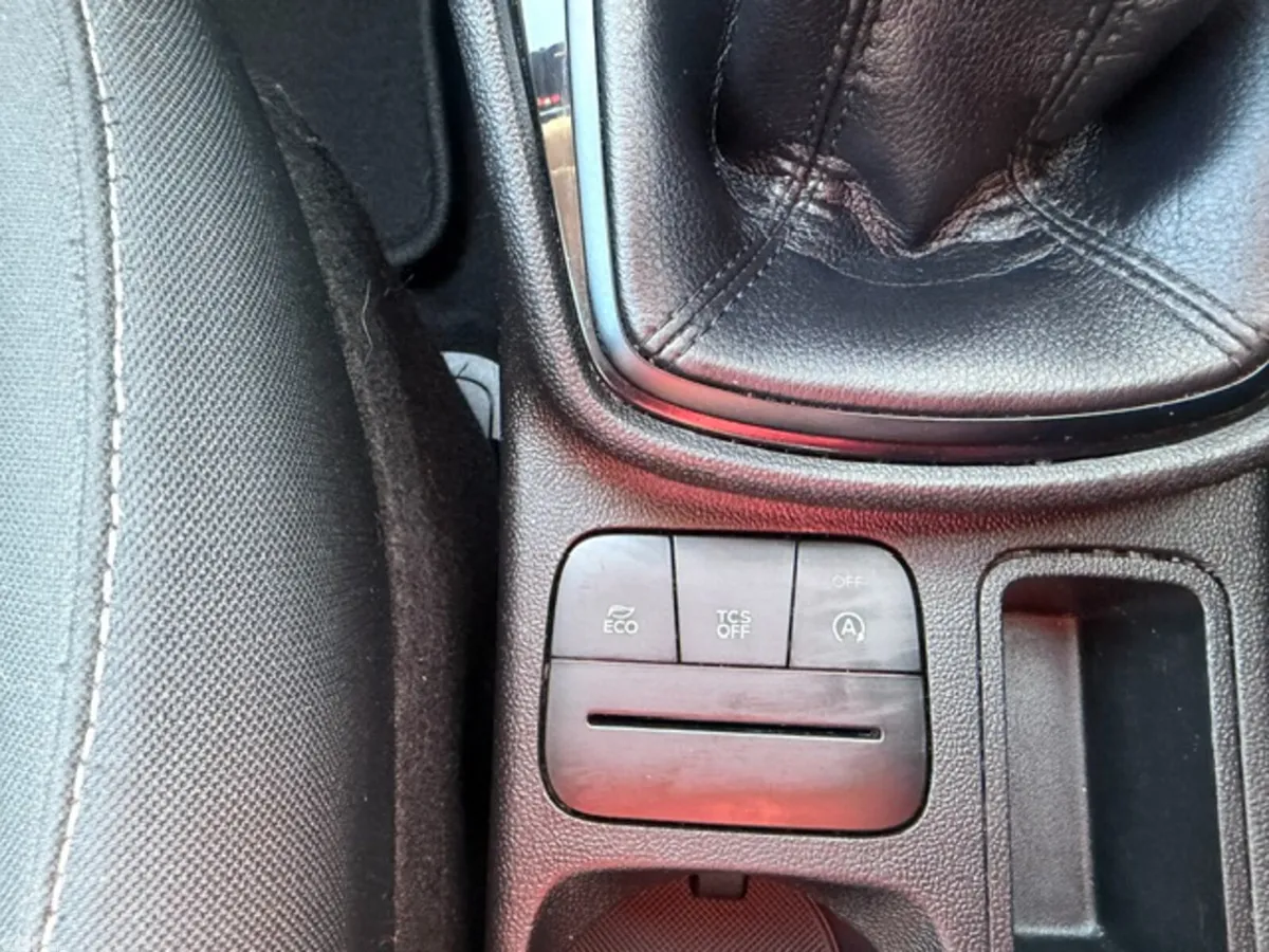 Ford Fiesta Hatchback, Petrol, 2019, Grey