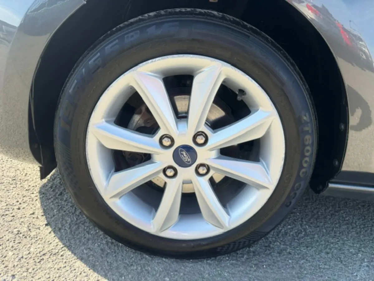 Ford Fiesta Hatchback, Petrol, 2019, Grey