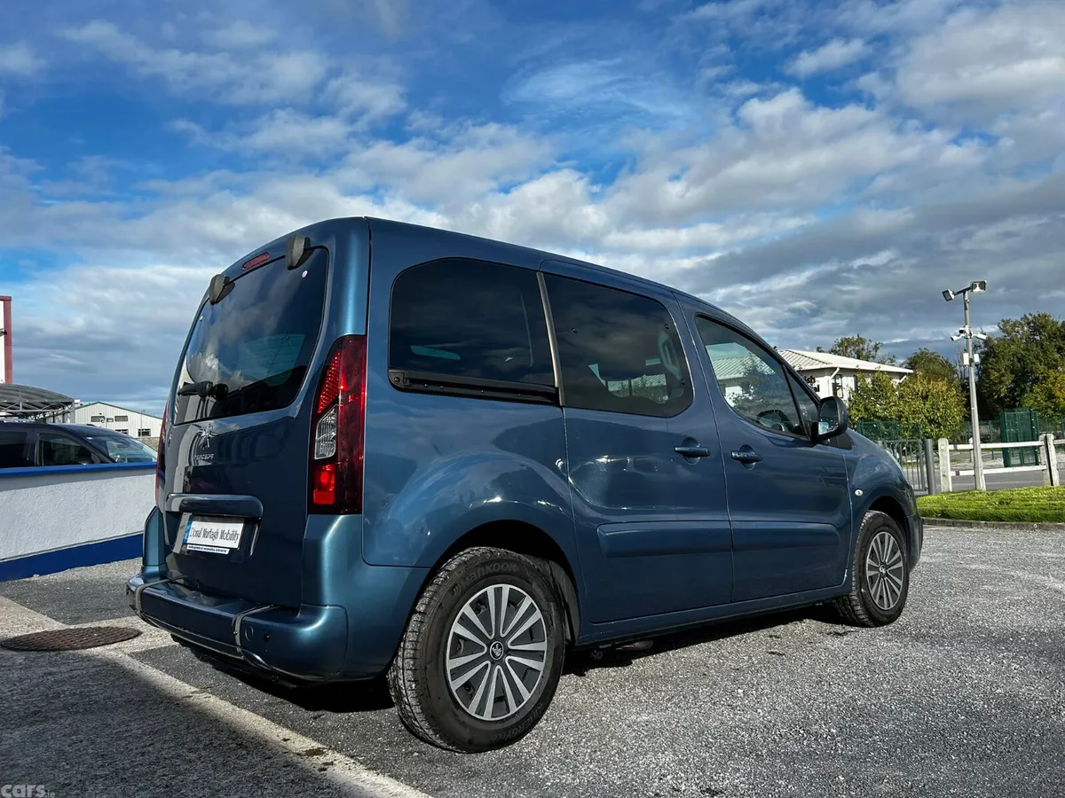 Peugeot Partner MPV, Diesel, 2017, Blue