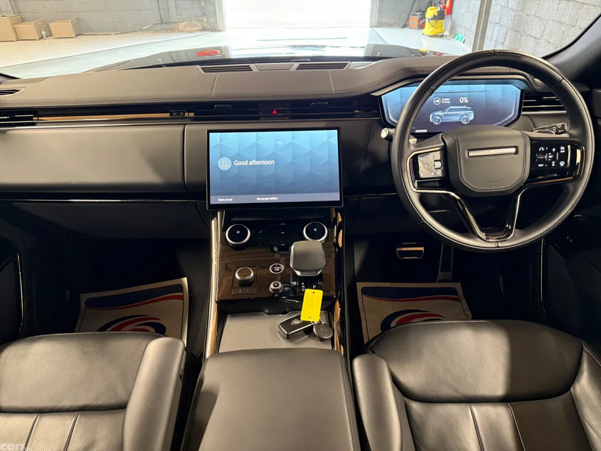 Land Rover Range Rover SUV, Petrol Hybrid, 2023, Black