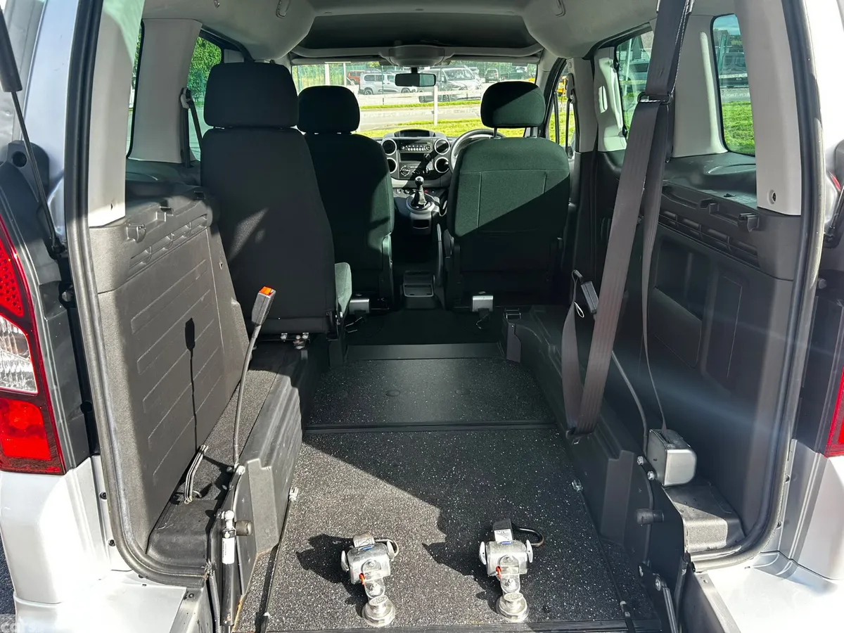 Peugeot Partner MPV, Diesel, 2018, Silver