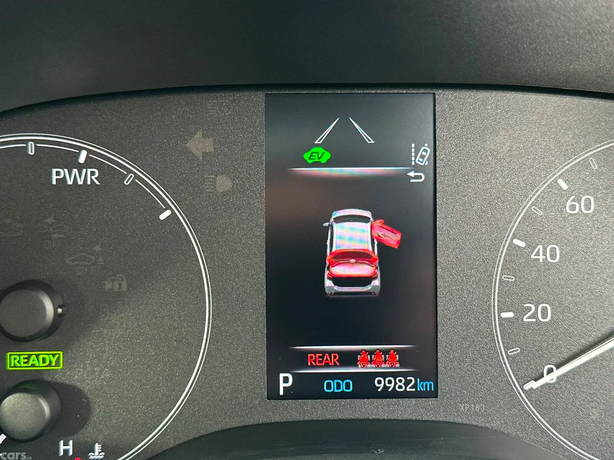Toyota Yaris Hatchback, Petrol Hybrid, 2020, Silver