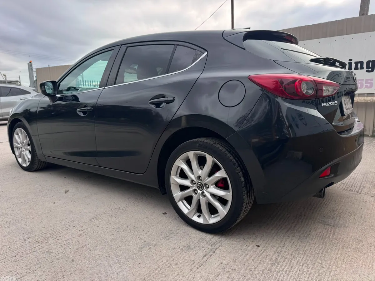 Mazda Mazda3 Hatchback, Diesel, 2015, Black