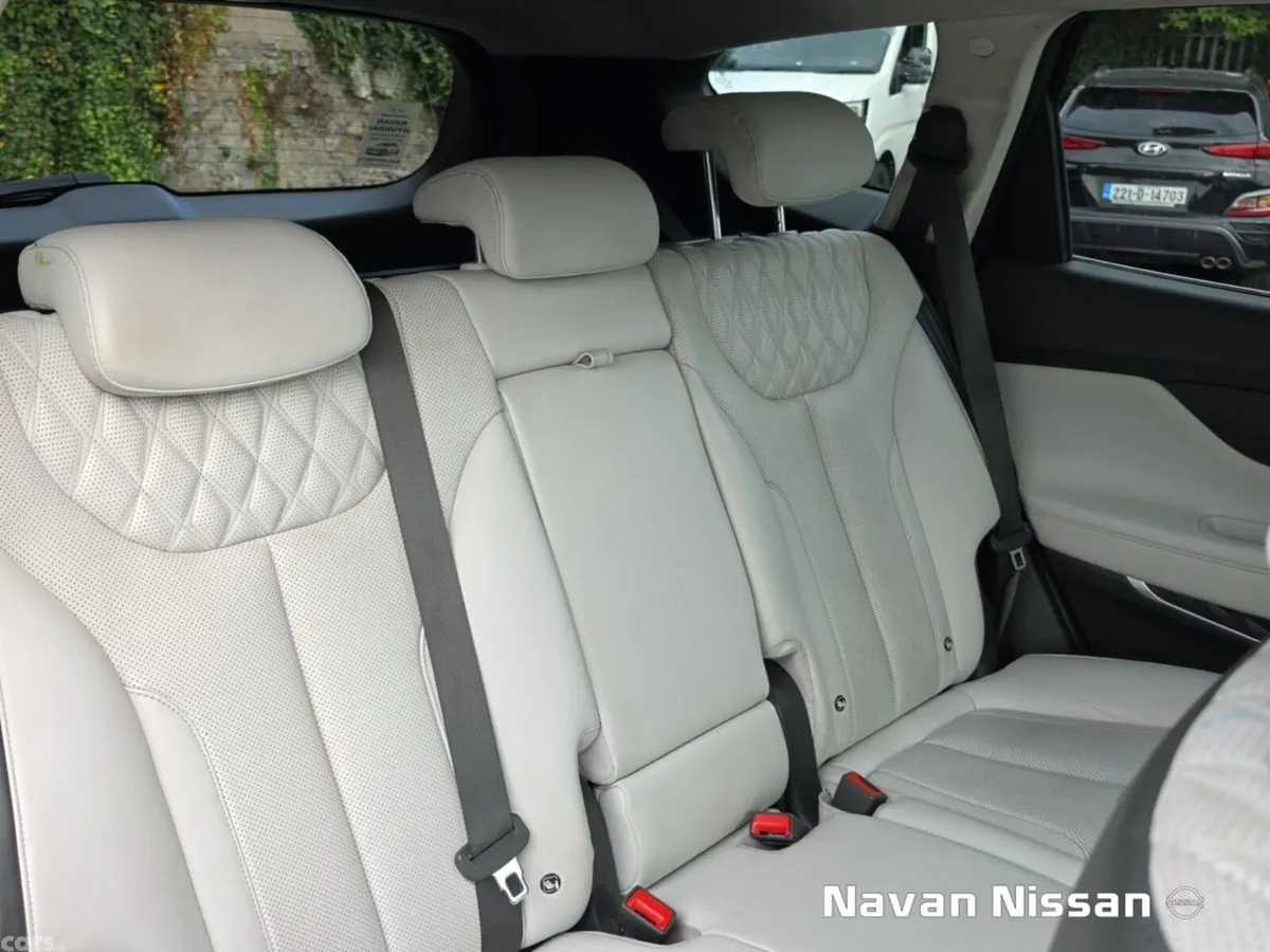 Hyundai Santa Fe SUV, Petrol Plug-in Hybrid, 2021, Grey